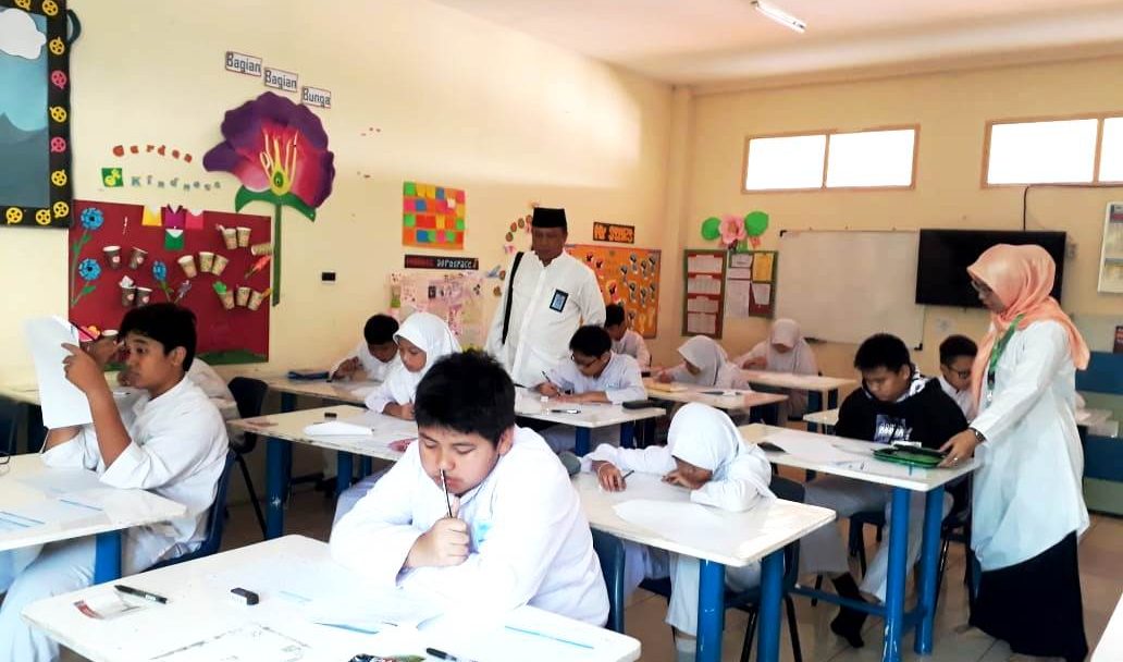 Kasi Pakis Kemenag Tangsel Monev USBN PAI SD