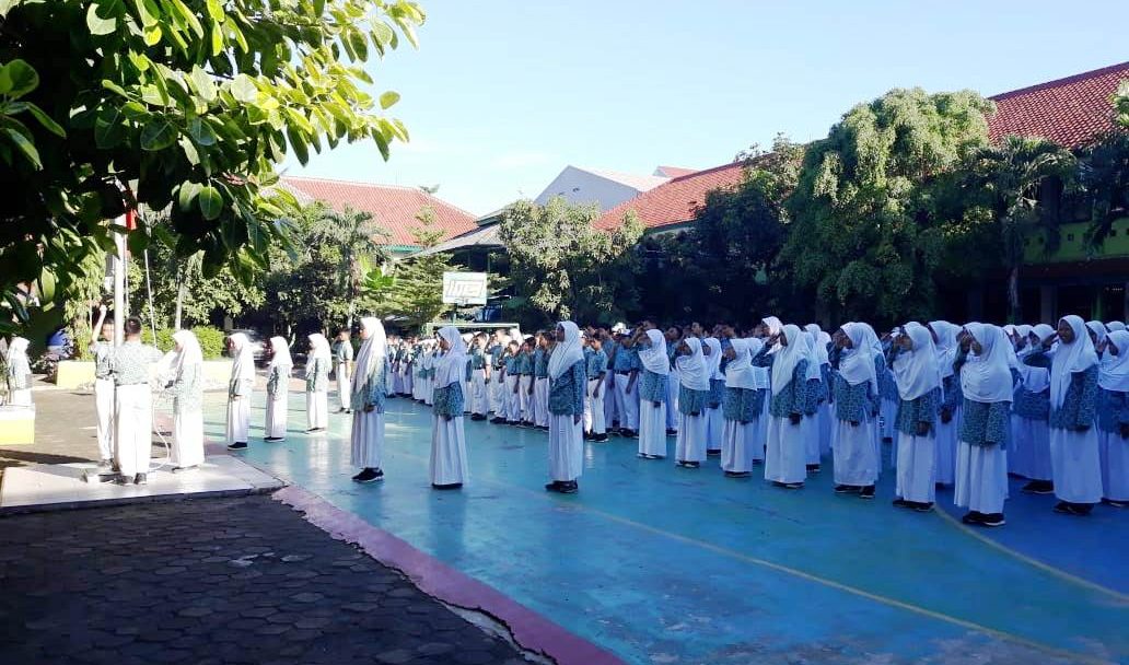 MTsN 1 Tangsel Adakan Upacara Peringatan Hardiknas 2019