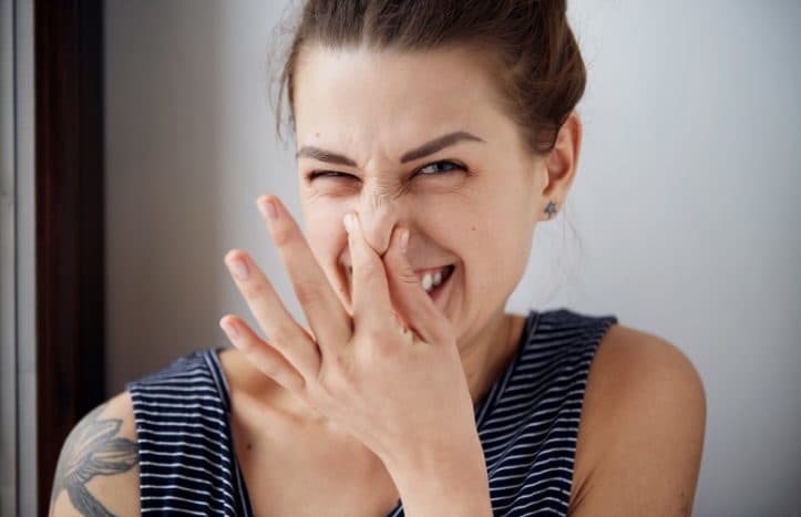 bau kencing menyengat