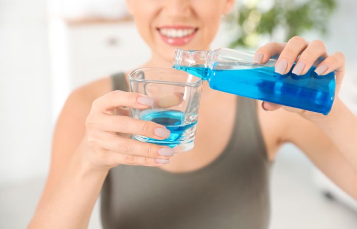 pakai obat kumur