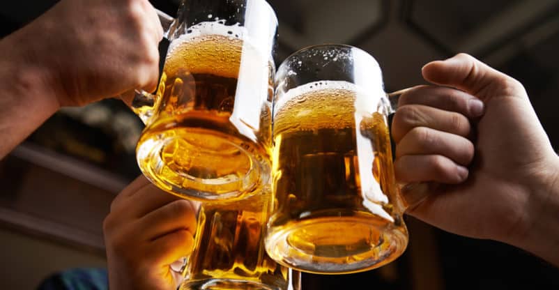 minum alkohol