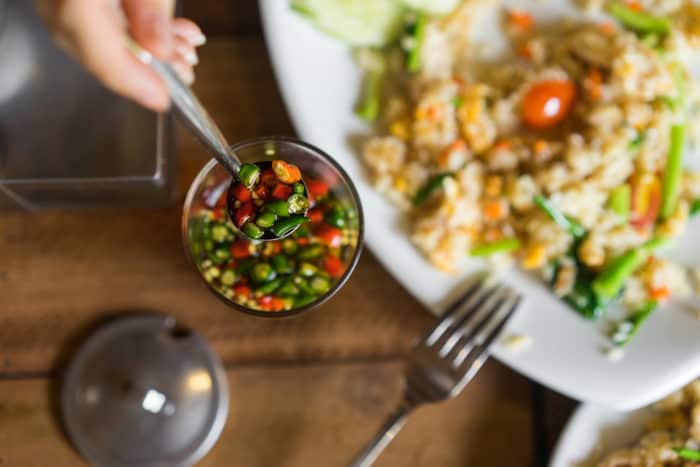 makanan pedas memicu persalinan