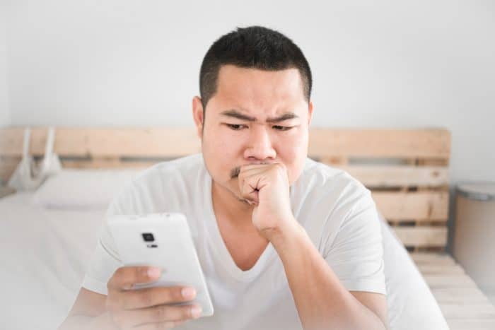 stres pemilu smartphone
