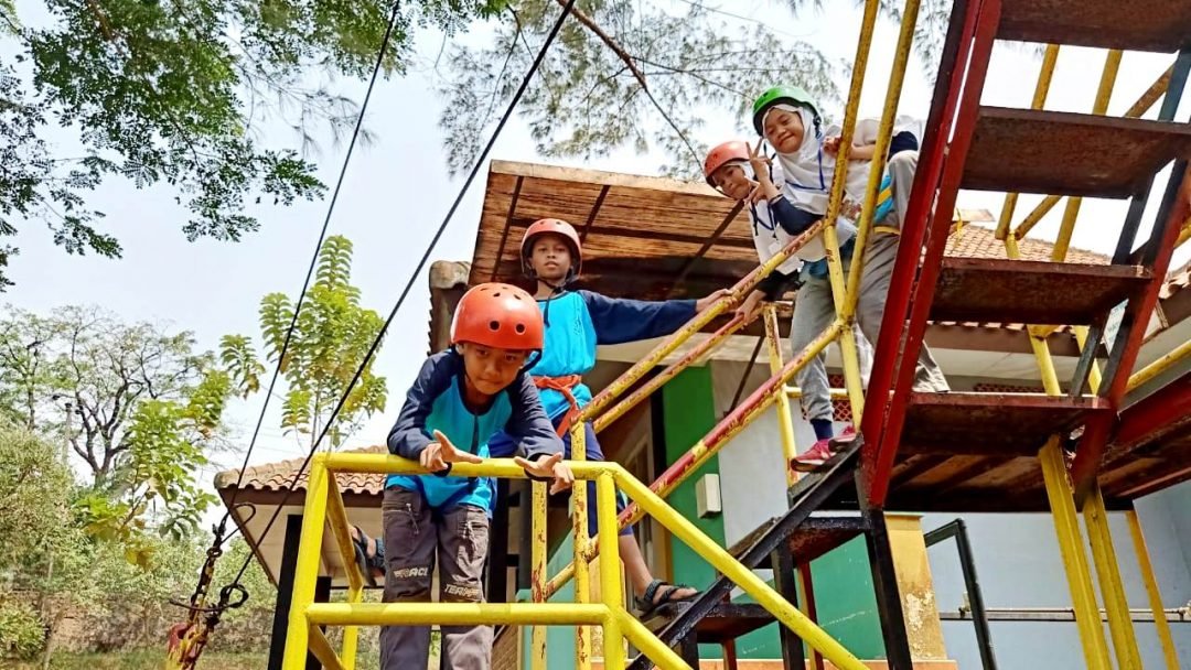 Siswa-siswi MIN 3 Tangsel Kunjungi Happy Land Cibalung Bogor