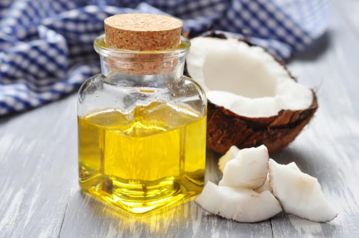 minyak kelapa untuk rambut