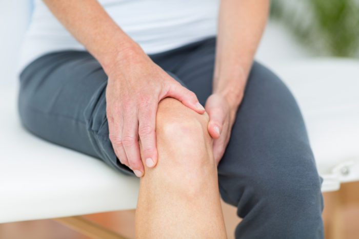 kaki keseleo atau patah tulang