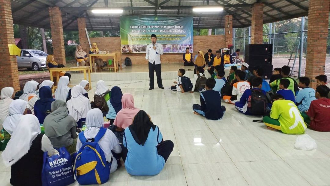 Latihan Dasar Kepemimpinan Rohis SMP Tangsel
