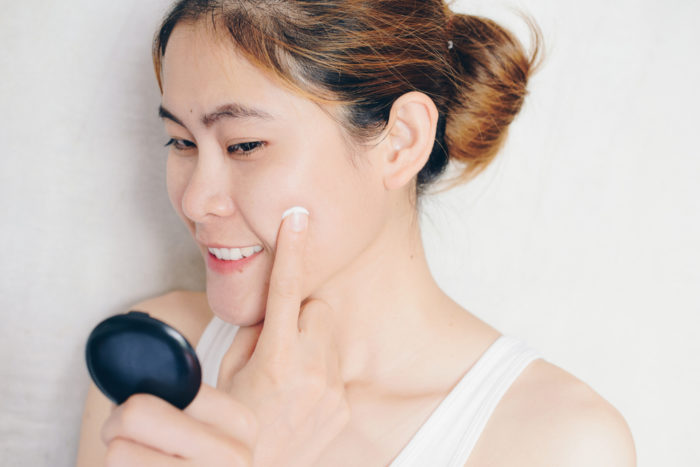 menghilangkan bopeng bekas jerawat