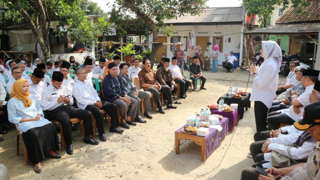 Kemenag Tangsel Adakan Acara Serah Terima Kunci Bedah Rumah