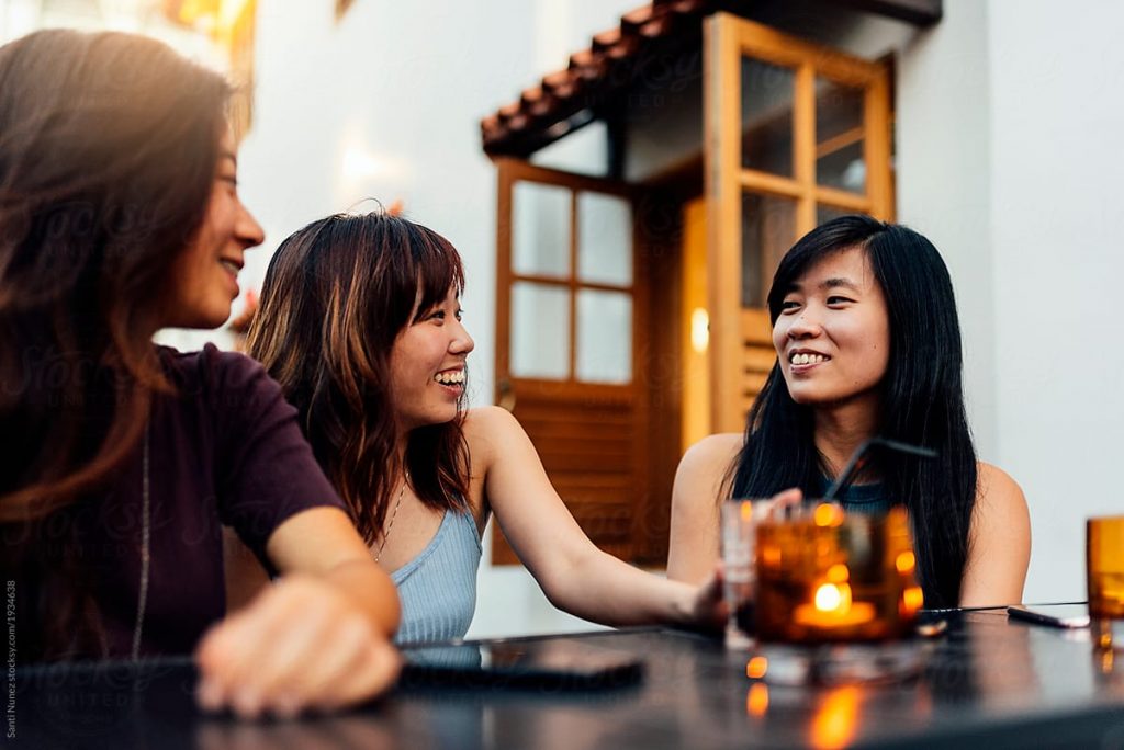 membagi waktu pacar dan teman