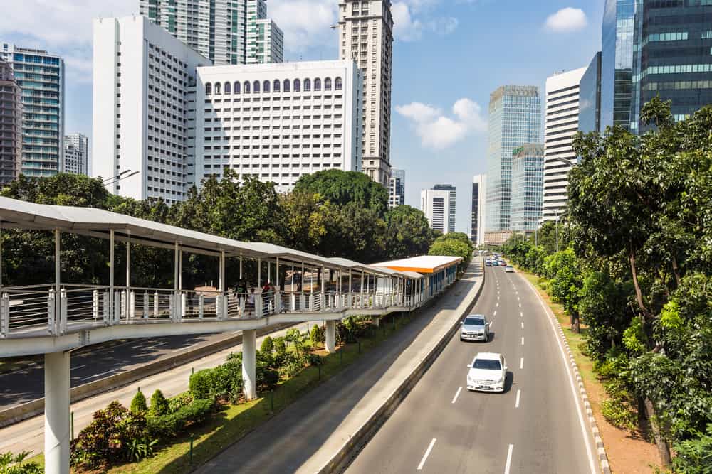 pelonggaran psbb dki efek covid-19 kondisi lingkungan