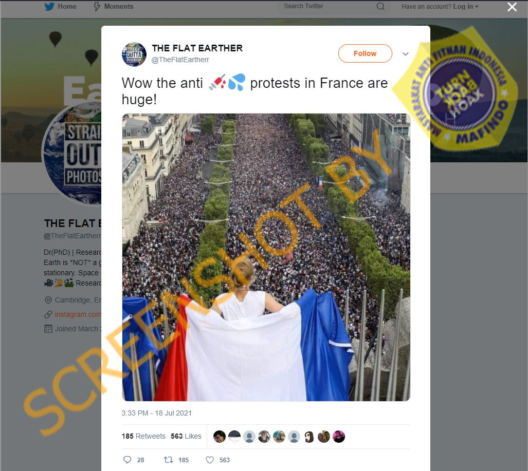 [SALAH] Foto Suasana Demo Anti-Vaksin di Prancis
