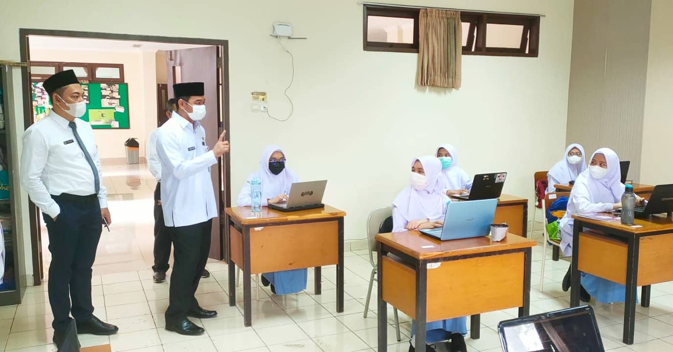 Belajar Tatap Muka Dimulai, MAN IC Serpong Perketat Protokol Kesehatan