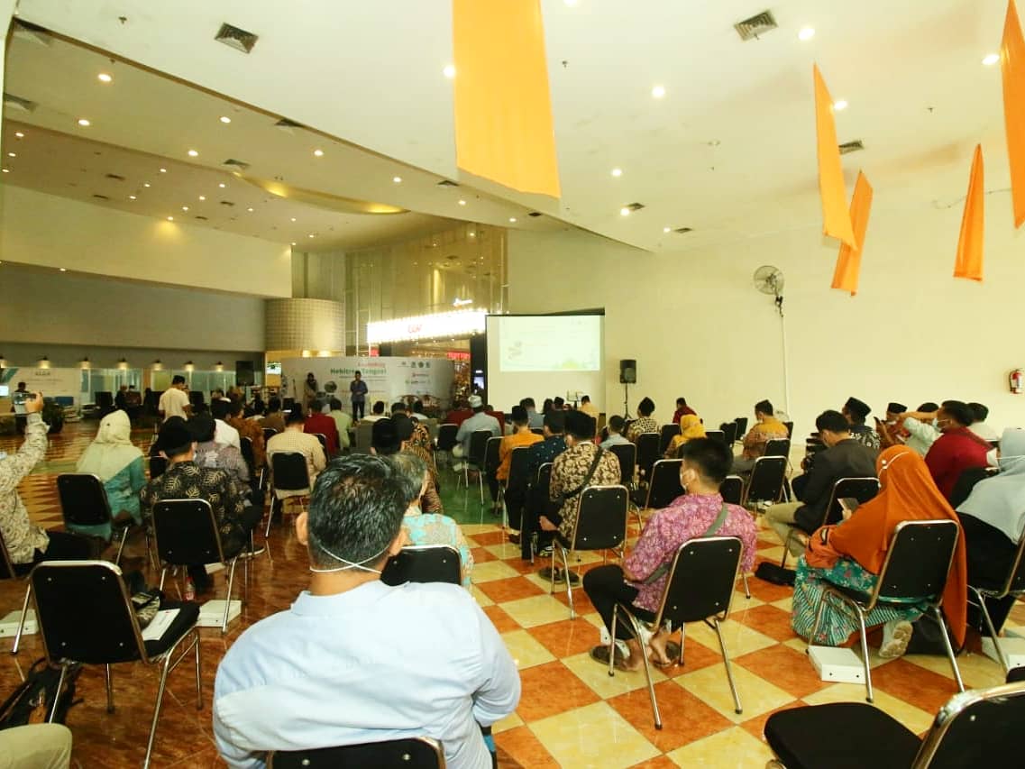 Launching Himpunan Ekonomi dan Bisnis Pondok Pesantren di Tangsel