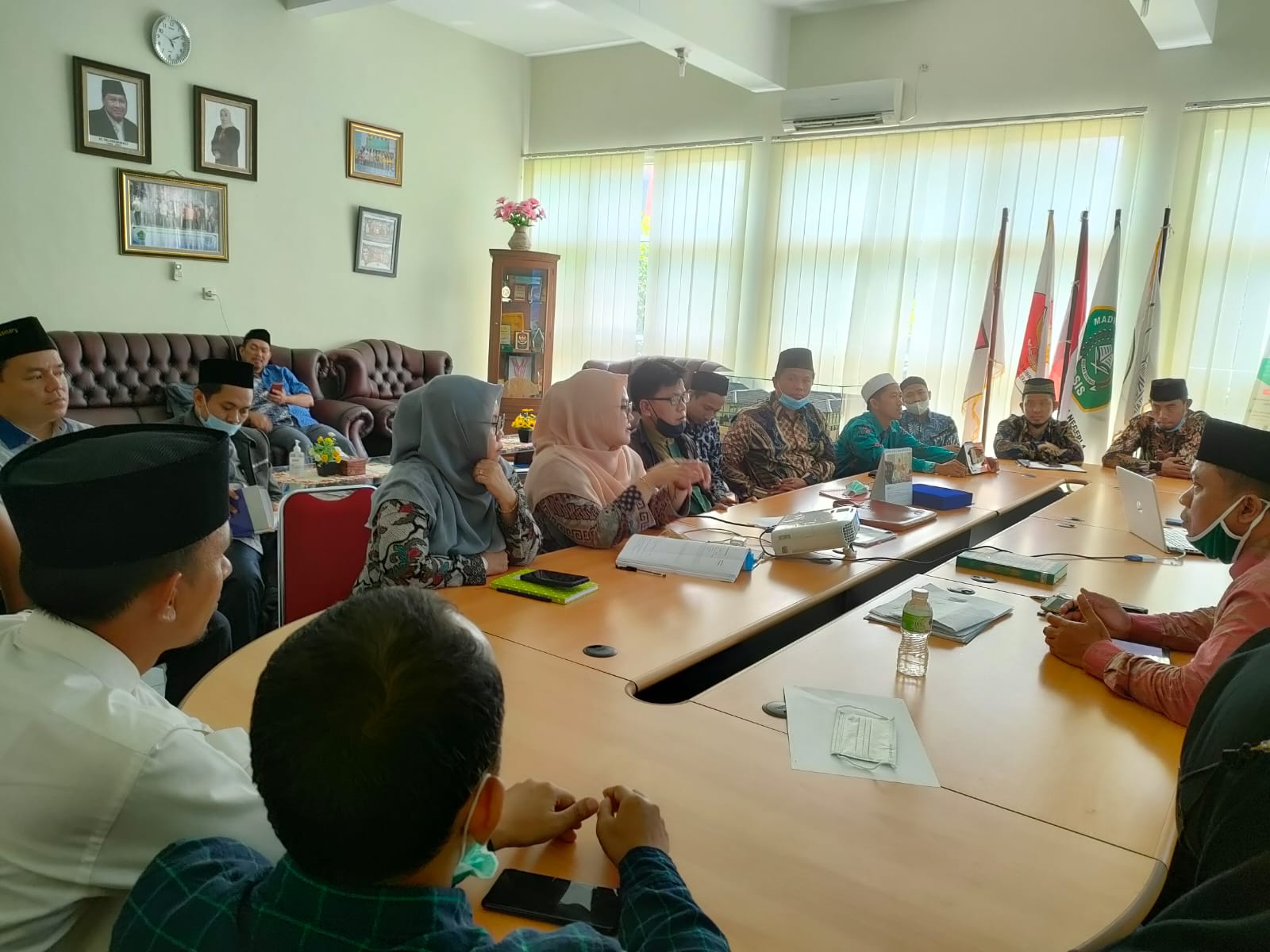 Sosialisasi Juknis BOS Madrasah Aliyah di Kota Tangsel