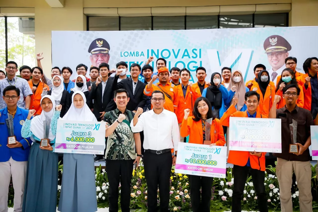 Lomba Inovasi Teknologi Tepat Guna ke-XI tingkat Kota Tangerang Selatan secara resmi ditutup oleh Wakil Wali Kota Pilar Saga Ichsan, dari Plaza Puspemkot Tangsel pada Kamis (16/03).