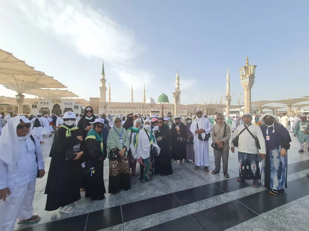 Jemaah Kloter 10 JKG Tour Nabawi dan Ziarah Makam Baqi’