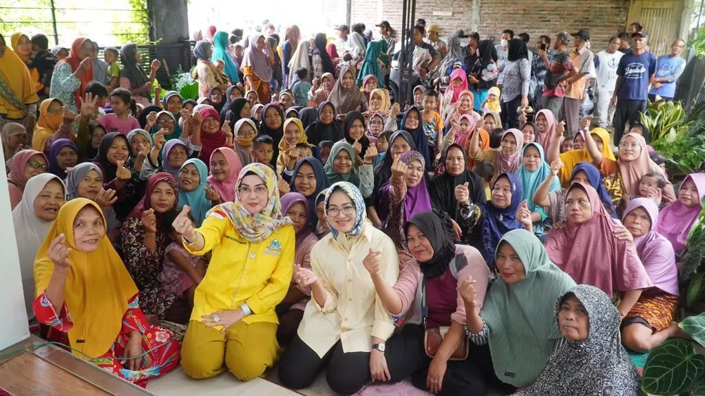 Nyalon Gubernur Banten, Emak-Emak Minta Airin Rachmi Diany Bangun Fasilitas Taman Bermain Anak