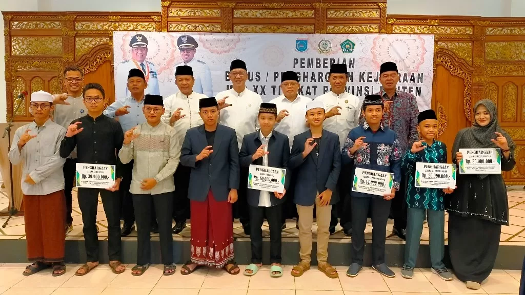 Kafilah Tangsel di MTQ Banten 2023 Dapat Bonus, Ketua Harian LPTQ Tangsel, KH. Sobron Zayyan : Tetap Tingkatkan Pembinaan
