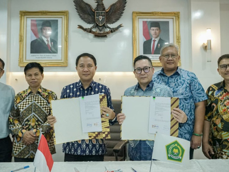 Kemenag  dan Lion Air Tandatangani Perjanjian Penerbangan Jemaah Haji 2025