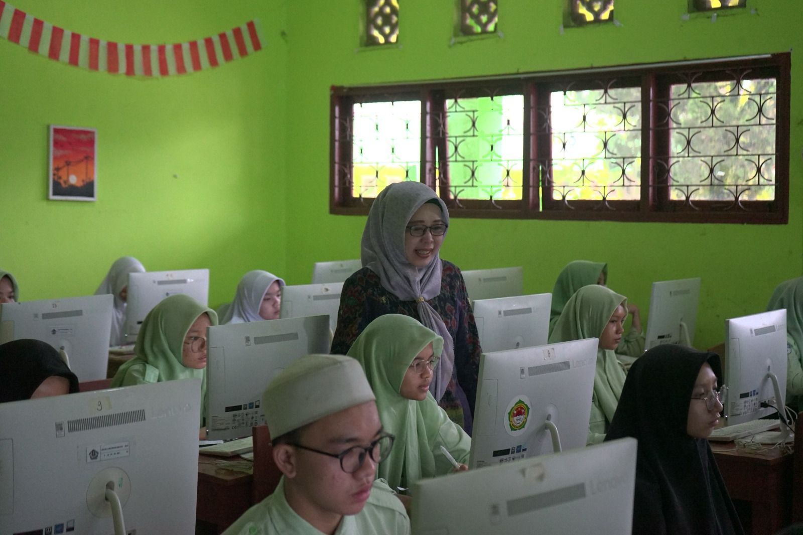 Kompetitif, Lebih 39 Ribu Siswa Ikuti Seleksi Masuk Madrasah Unggulan