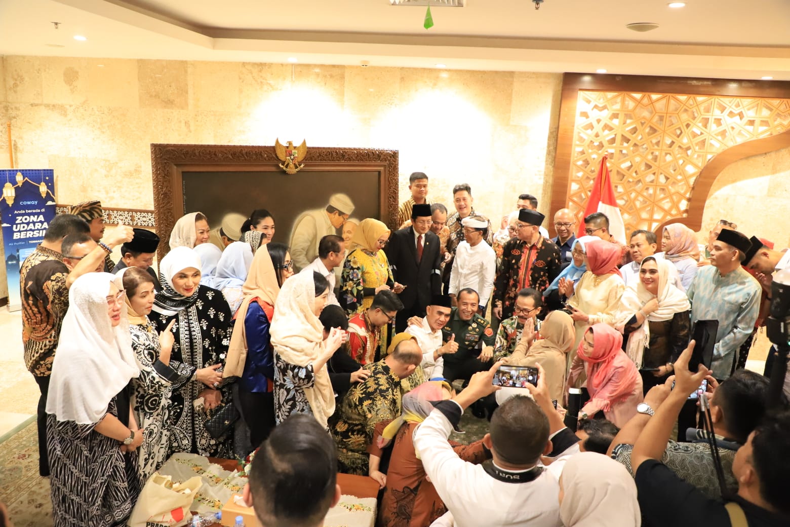 Menag Do'akan Kesembuhan Paus Fransiskus yang Sedang Dirawat di RS Gemelli, Roma