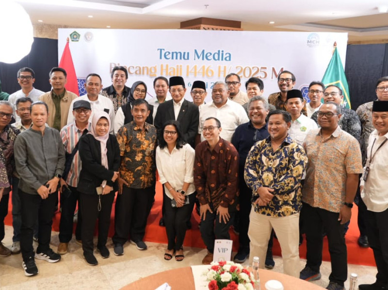 Menag Ajak Media Massa Sukseskan Penyelenggaraan Haji 2025