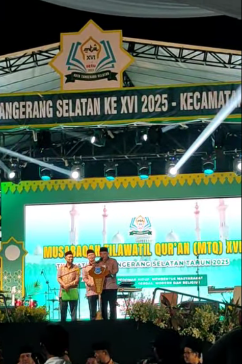 Ketua Harian LPTQ Tangsel, KH. Muhammad Sobron Zayyan